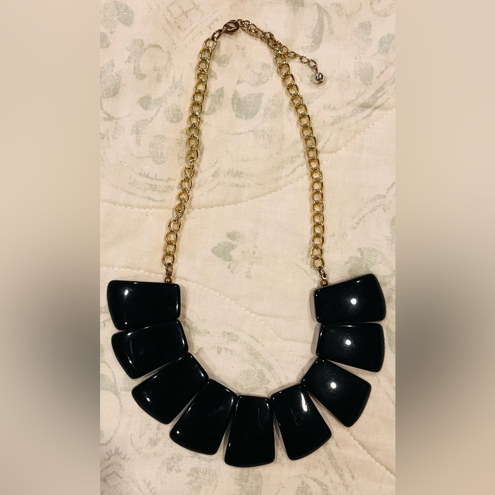 Super stylish statement necklace